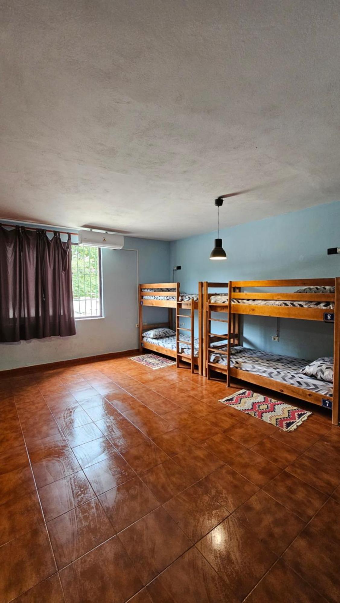 Traveler Hostel Shkodër Eksteriør bilde